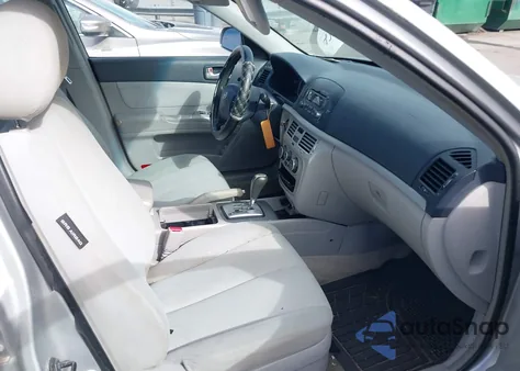 2008 Hyundai Sonata Gls из США, поврежденный, VIN 5NPET46C68H384239